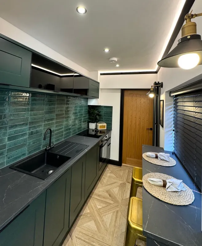 Luxury 1 Bed // Trollope St // AUG 2026 - Image 3